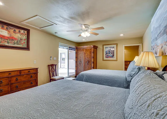 2 Casitas! Luxe Group Getaway, 3 Mi To Havasu