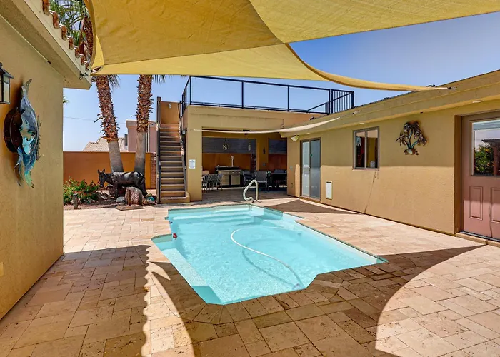 2 Casitas! Luxe Group Getaway, 3 Mi To Havasu Lake Havasu City