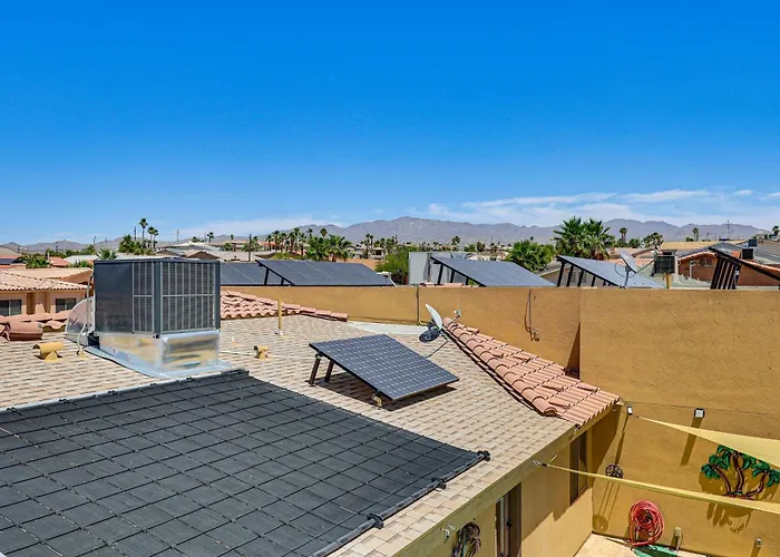 2 Casitas! Luxe Group Getaway, 3 Mi To Havasu Ferienhaus